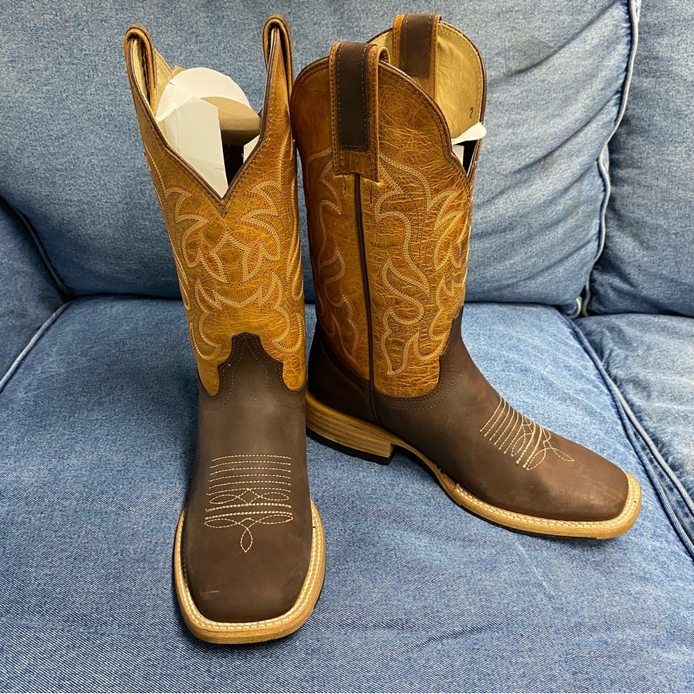Brown Western Cowboy Boots with Square Toe